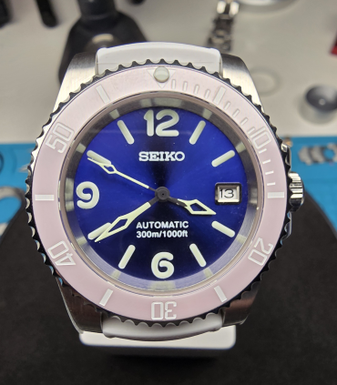 Marine pink and blue